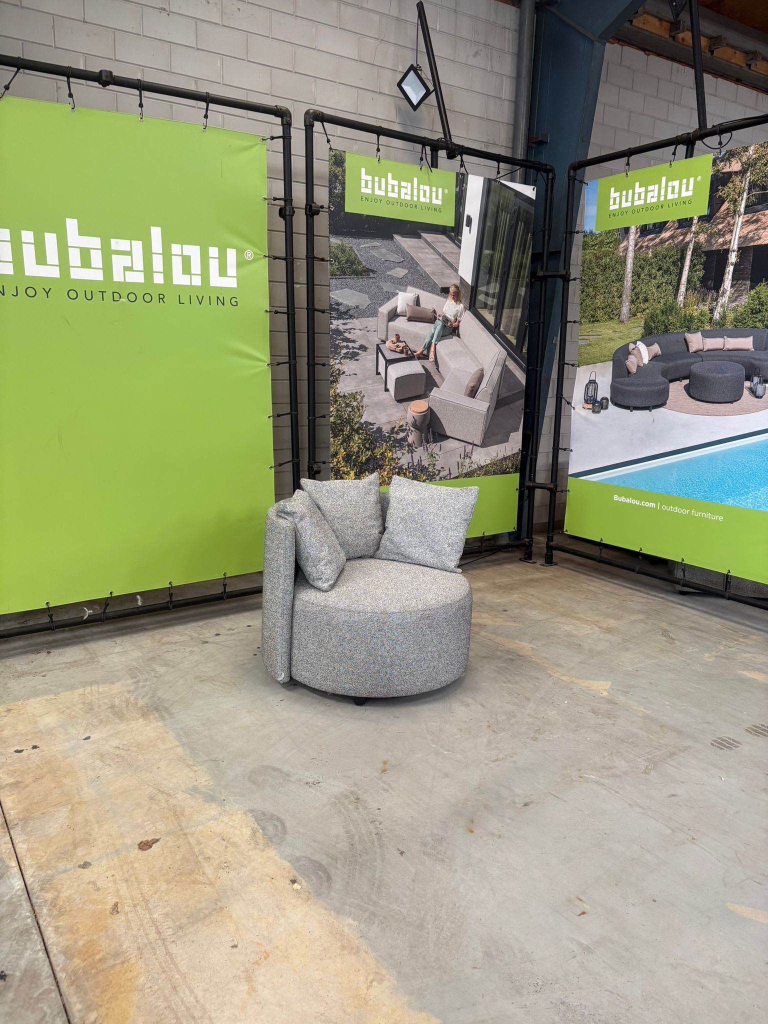 SALE | 1x Roundabout fauteuil in deluxe STEEL
