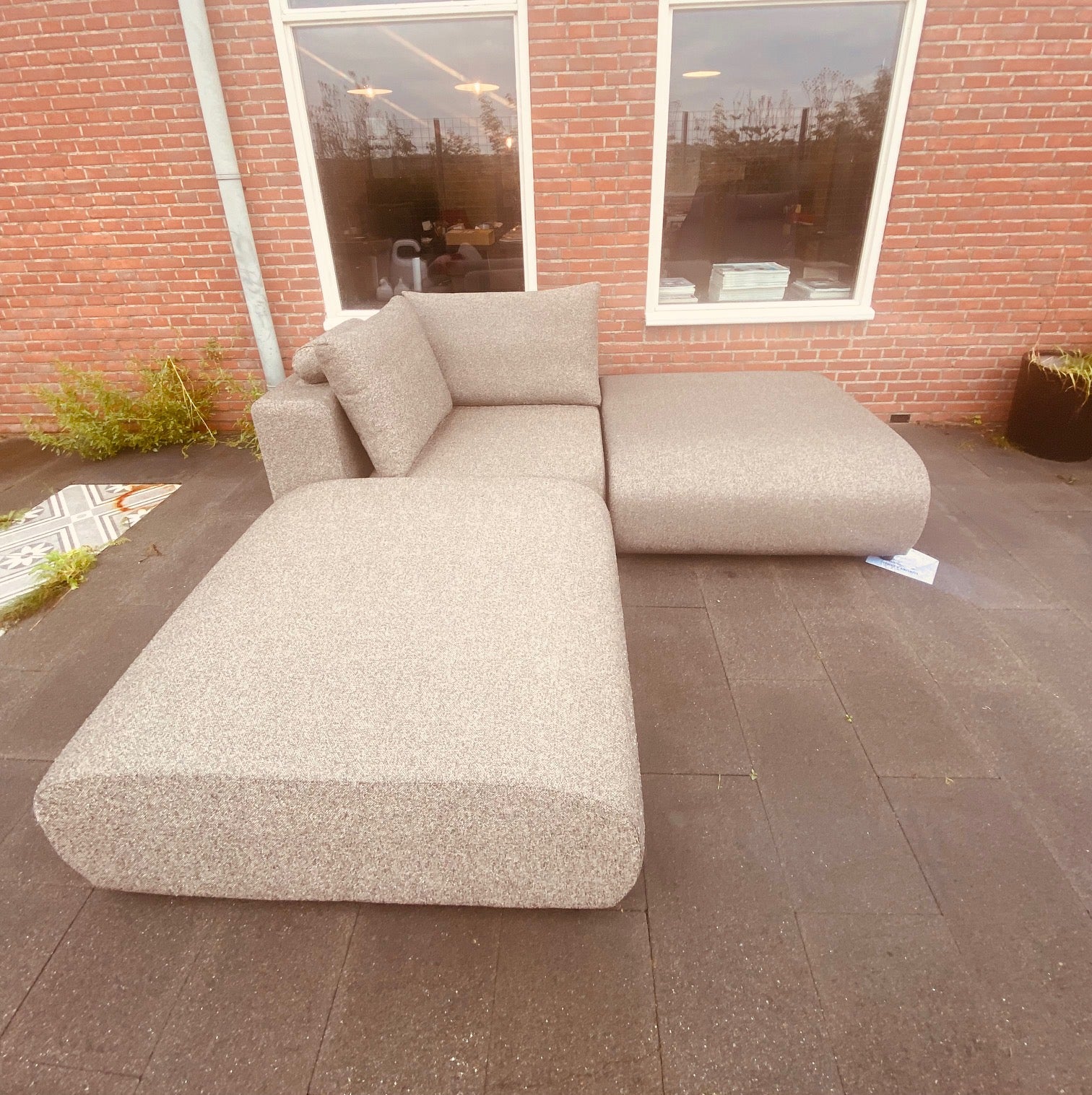 Luxury Hoek + 2x hocker in Deluxe charcoal 2