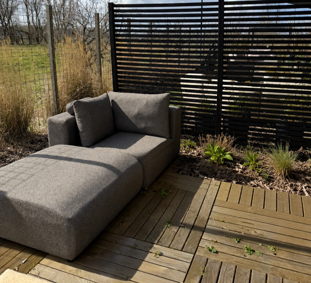 SALE | Luxury 3.5 seater + ottoman in Deluxe Steel
