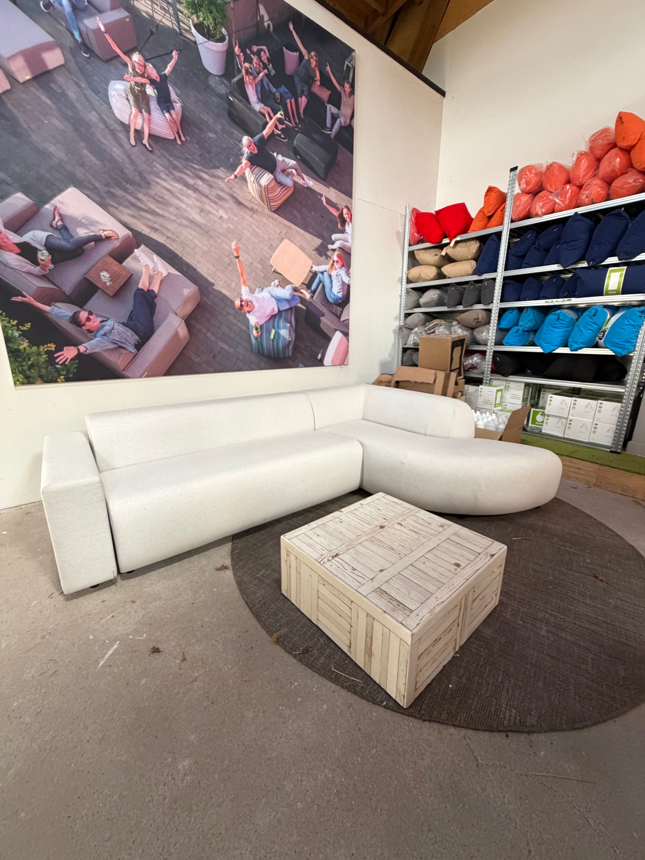 SALE | Bended sofa 6-seater in deluxe charcoal