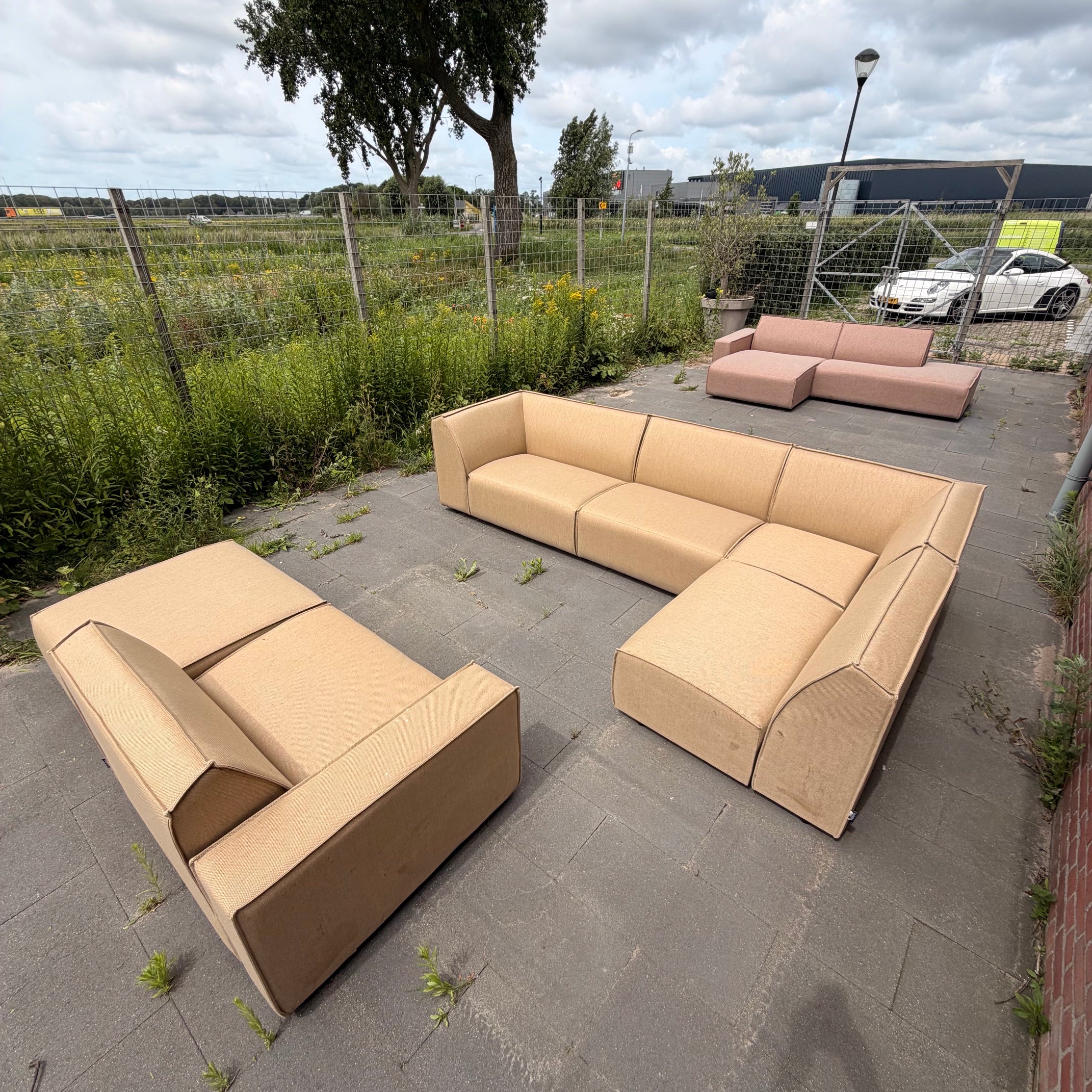 SALE |  Chill / Icon combi 8-zits hoek + hocker in Seine Oker