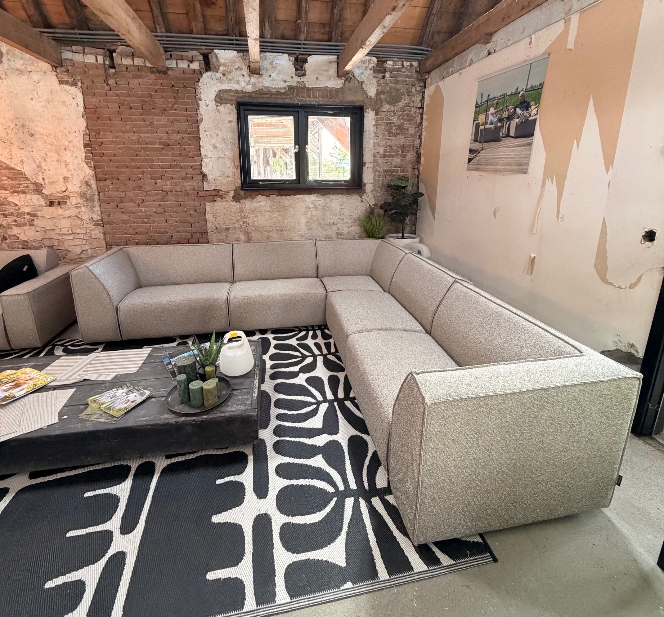 SALE |  Chill 8-zits hoek in Deluxe light taupe
