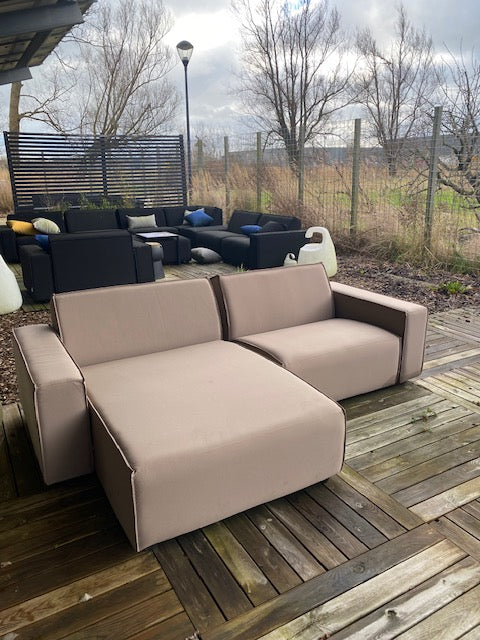 SALE | Lounge set Icon special 8 seater corner + 2x ottoman small