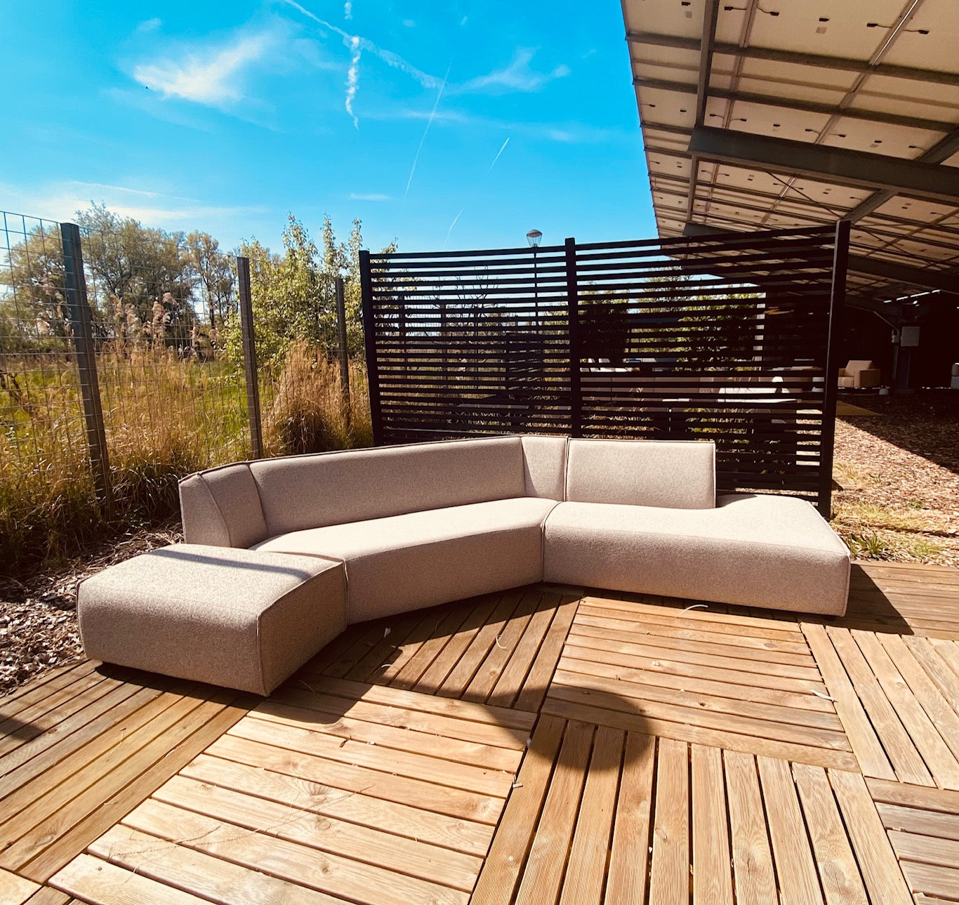 SALE | KniQ enkel lounge rechts + hocker small Deluxe Light Taupe
