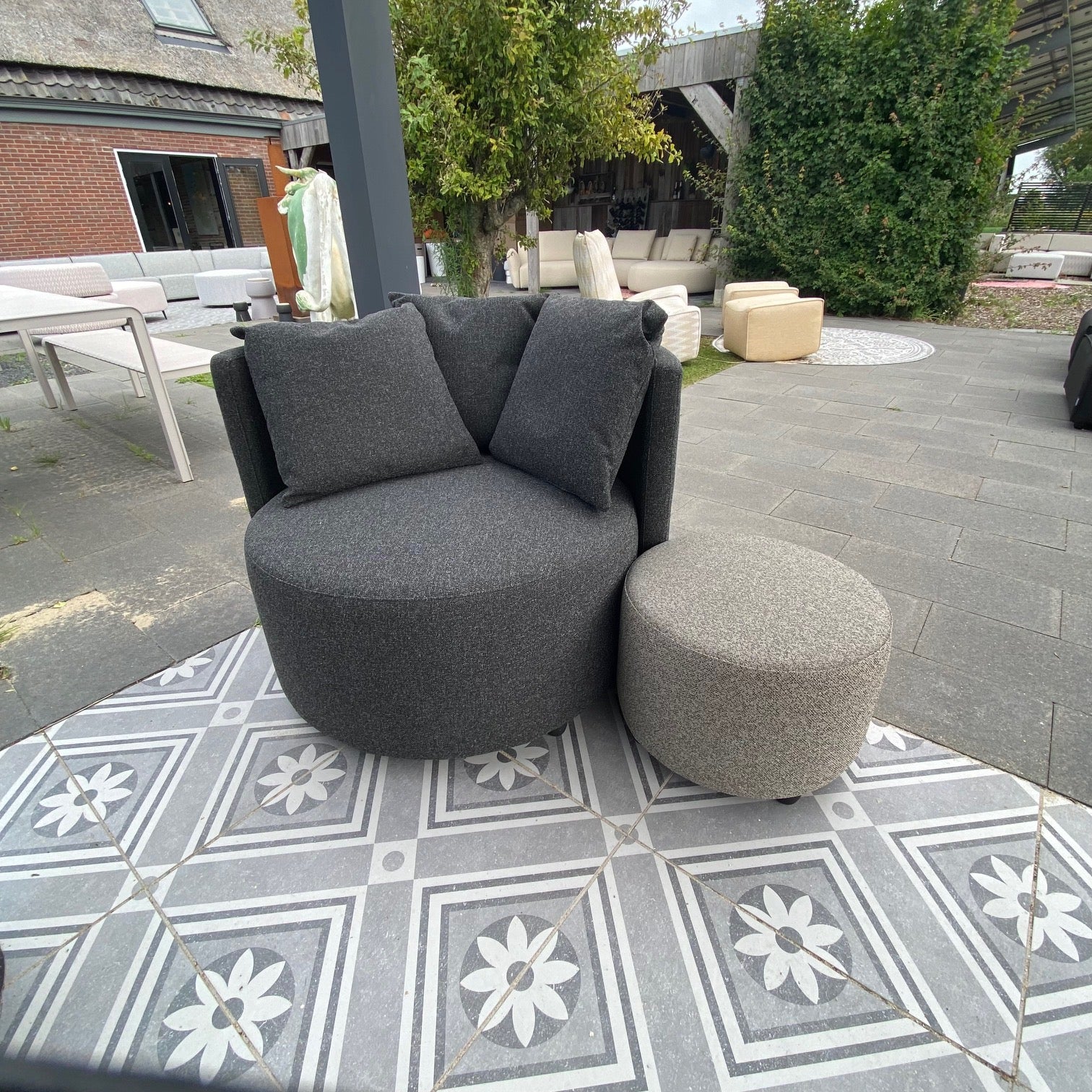 SALE |  Roundabout fauteuil + poef 50 cm in Deluxe antraciet en charcoal