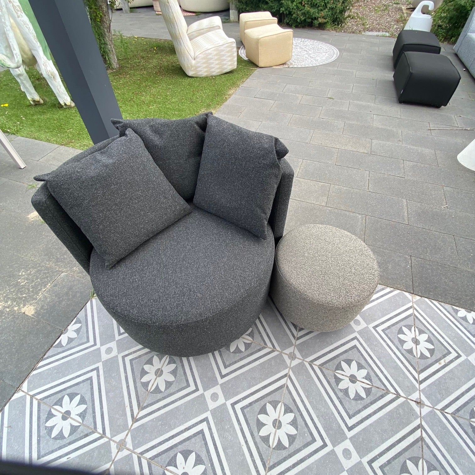 SALE |  Roundabout fauteuil + poef 50 cm in Deluxe antraciet en charcoal