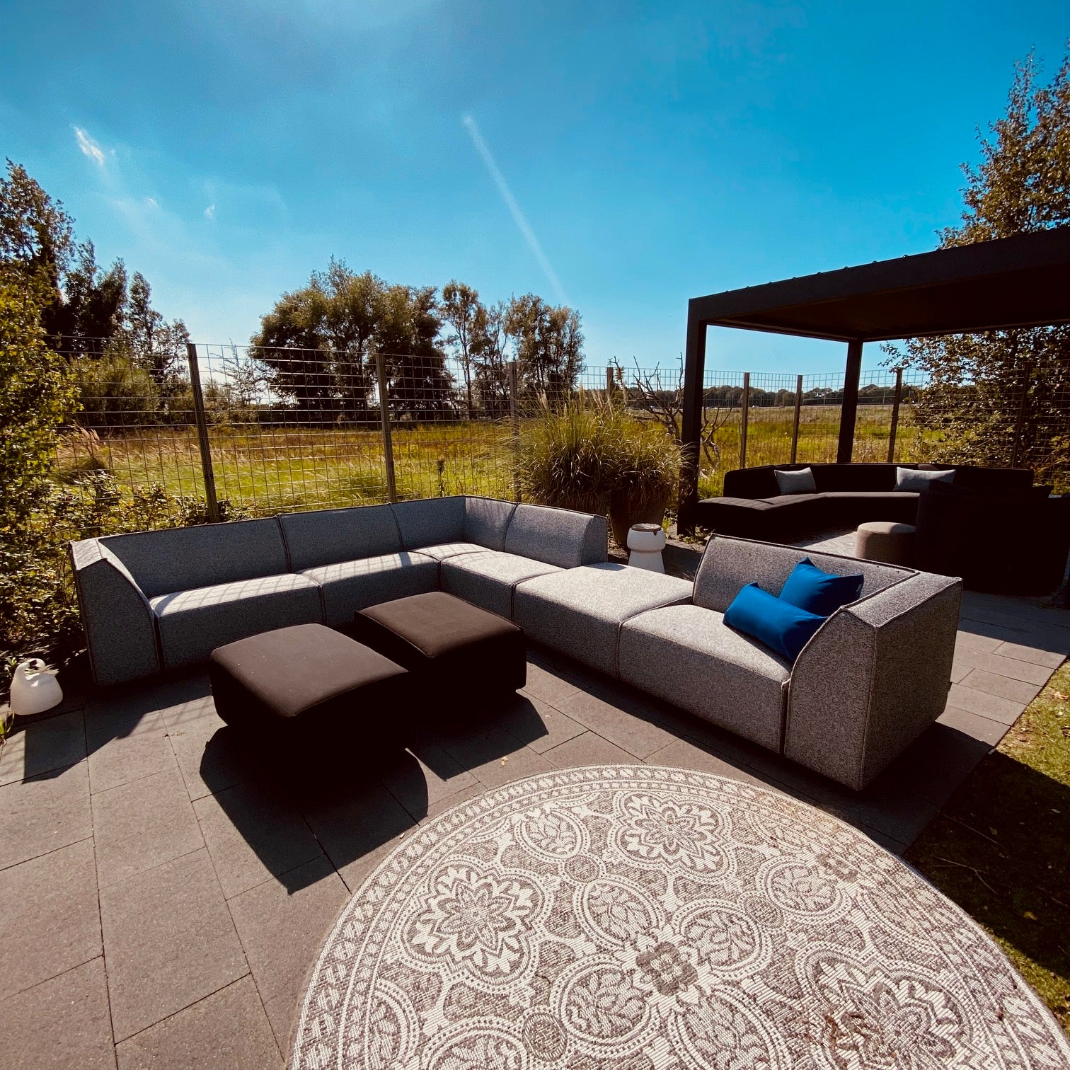 SALE overtollige voorraad | Icon 3-zits + hocker small in Deluxe light taupe