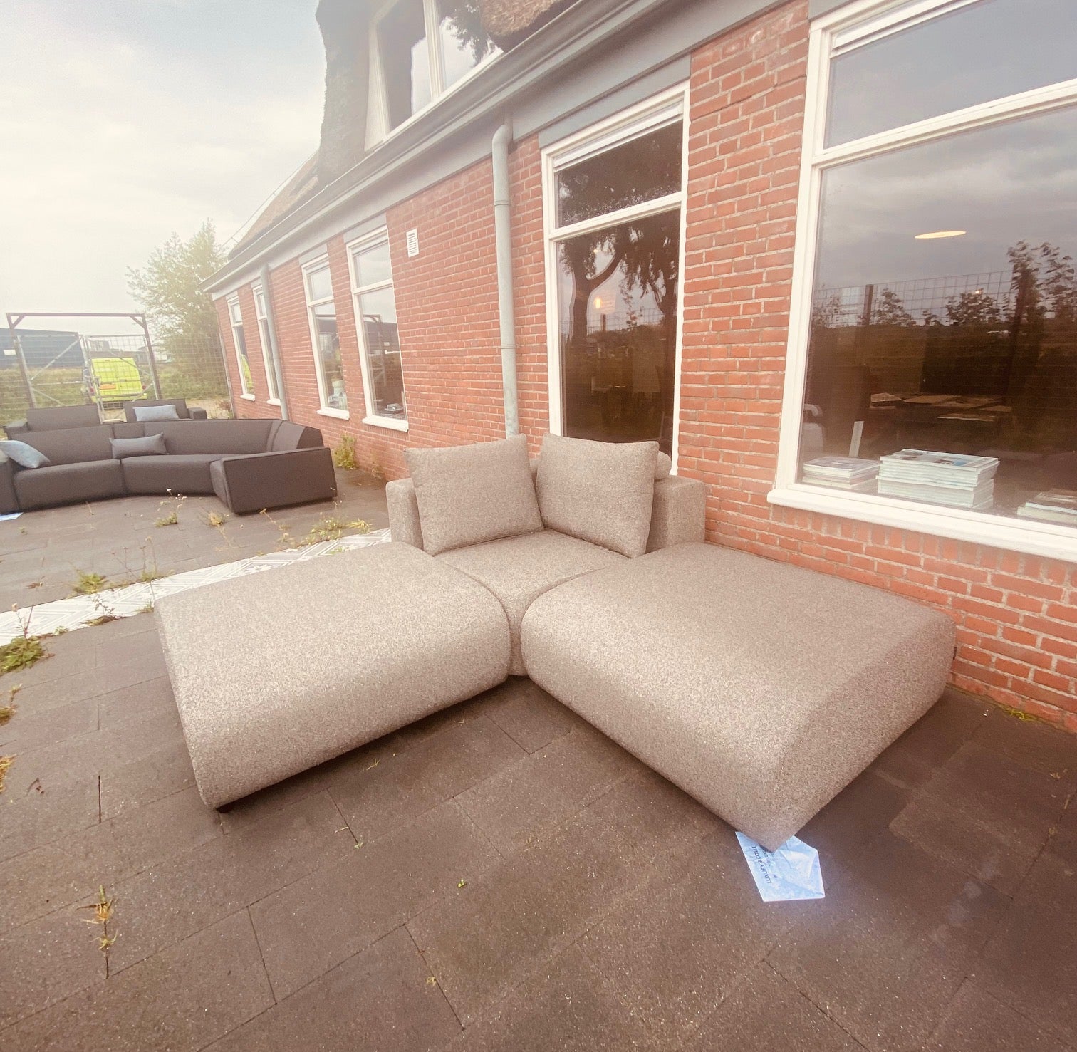 Luxury Hoekbank + 2x hocker in Deluxe charcoal 1